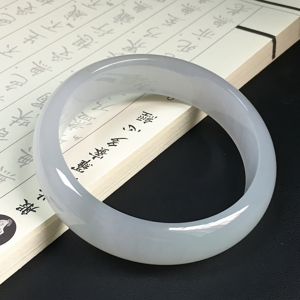 糯冰种白色手镯（57.3mm）