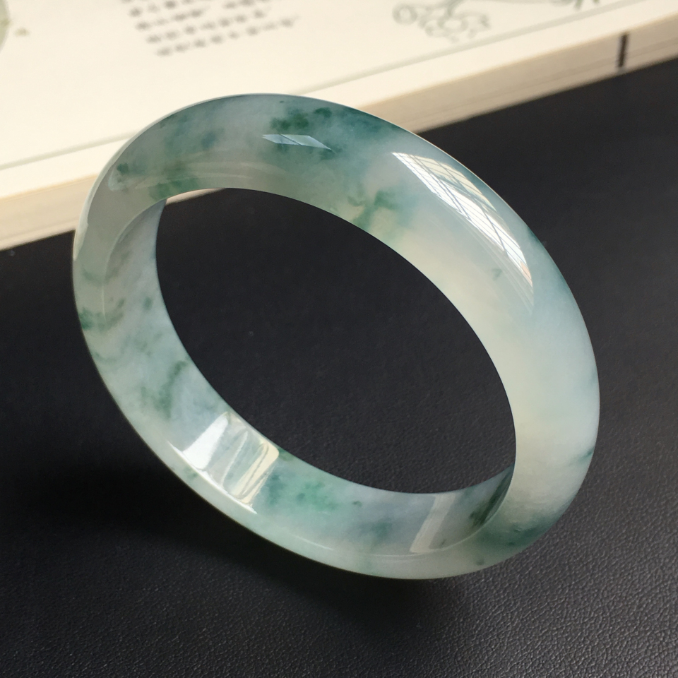 冰种飘花手镯（56mm）