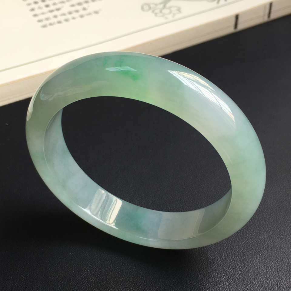 糯冰种晴水飘翠手镯（57.5mm）