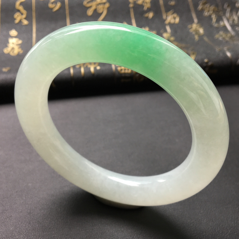 糯冰种飘翠圆条手镯(57mm)