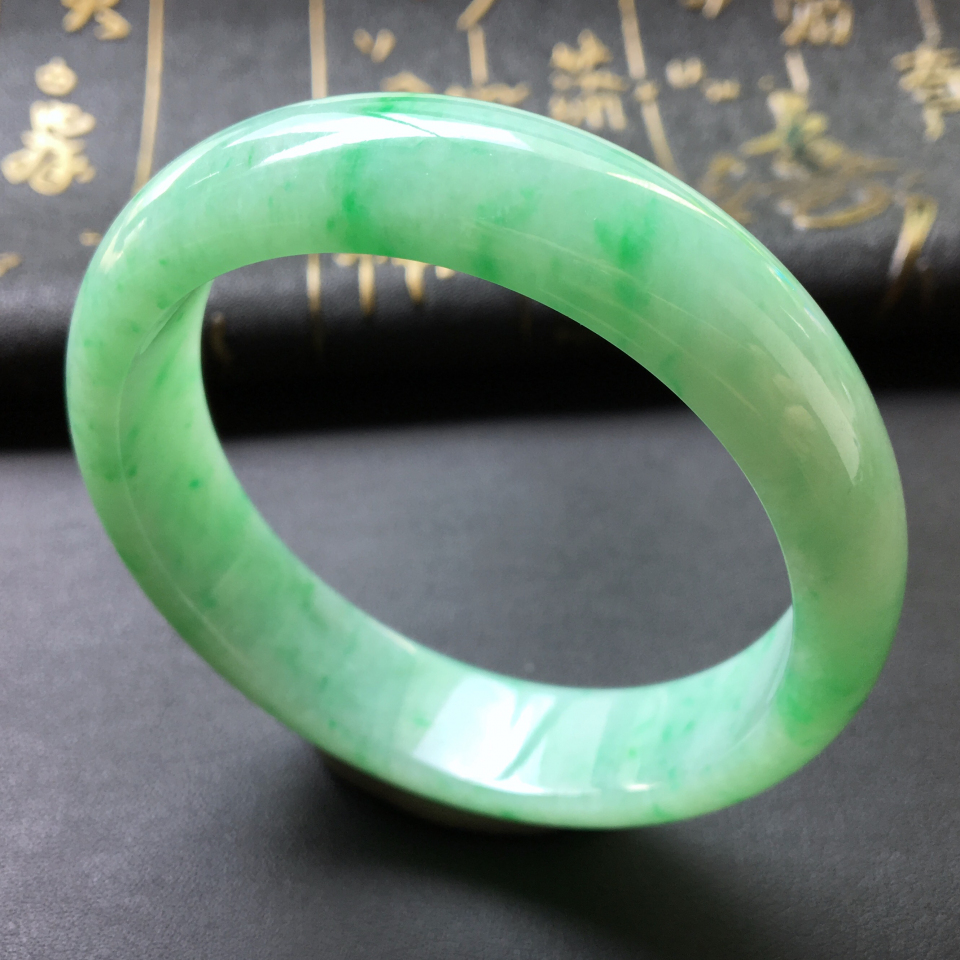 糯冰种飘翠手镯(55.8mm)