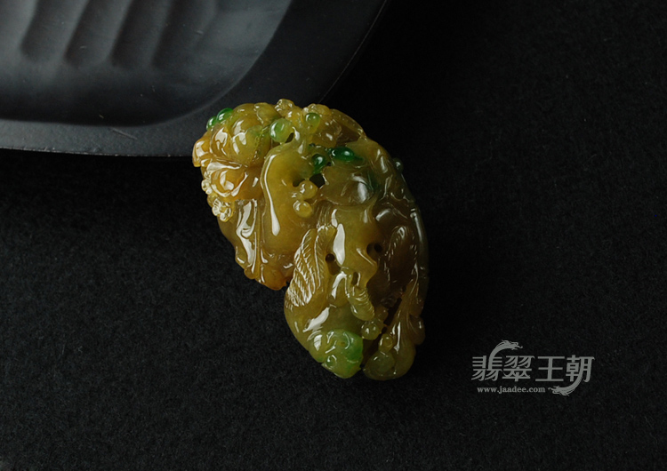 糯冰种黄加绿缅甸翡翠“事事如意”挂件