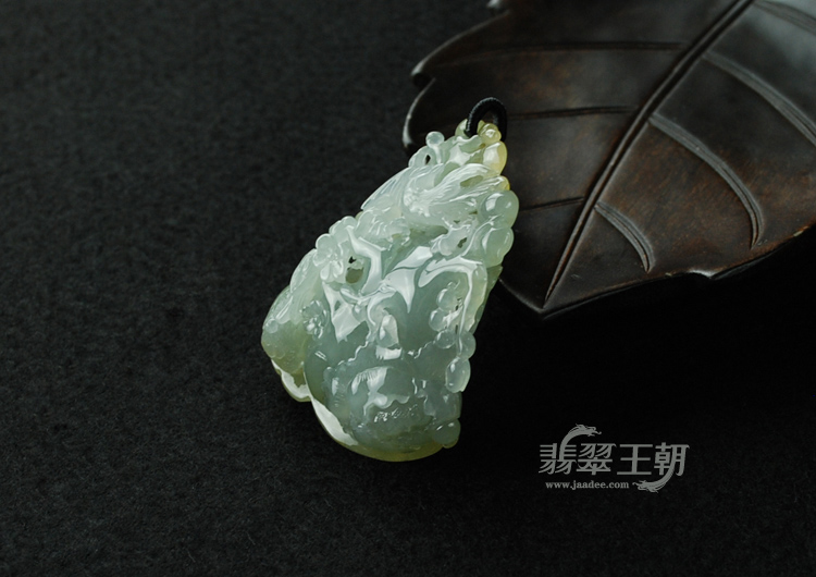 冰种黄翡缅甸翡翠“双喜临门”挂件