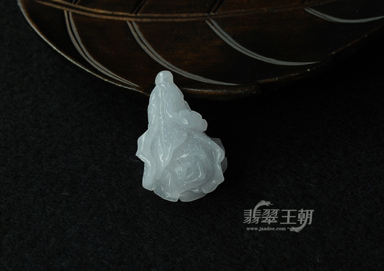 糯冰种紫罗兰缅甸翡翠白菜挂件