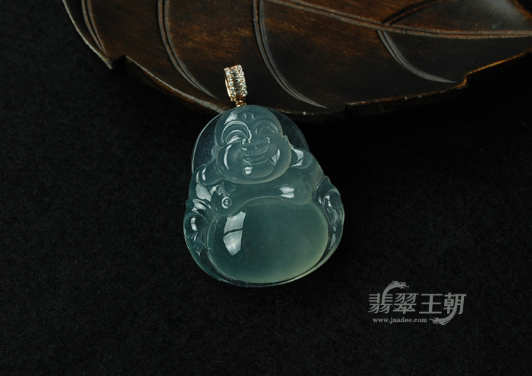 冰玻种晴水缅甸翡翠笑佛挂件