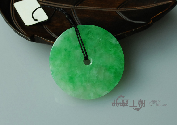 https://jdimg.jaadee.net//images/201101/goods_img/4096_P_1295046940361.jpg
