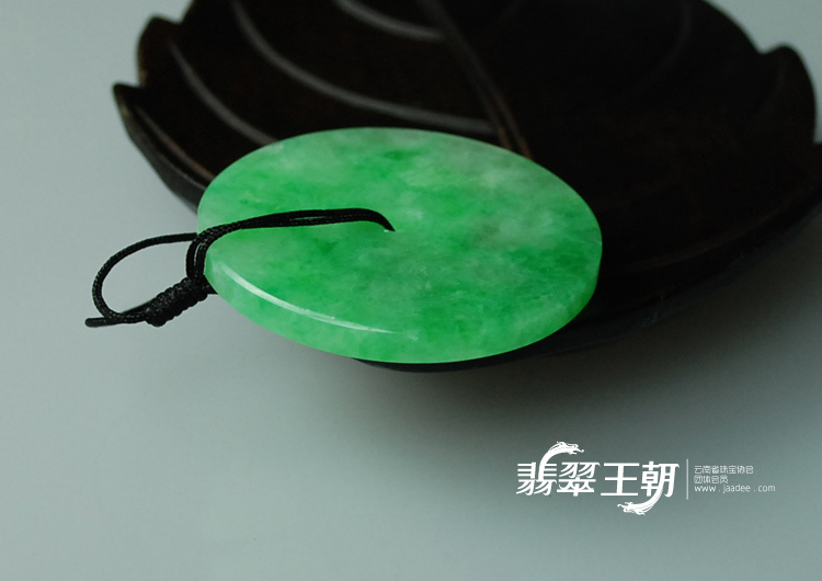 https://jdimg.jaadee.net//images/201101/goods_img/4096_P_1295046940725.jpg