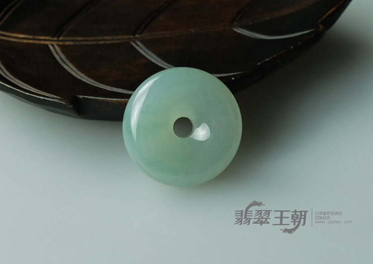 https://jdimg.jaadee.net//images/201101/goods_img/4097_P_1295047151424.jpg