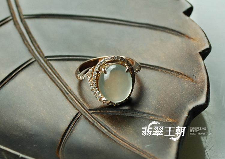 https://jdimg.jaadee.net//images/201101/goods_img/4099_P_1295048049197.jpg