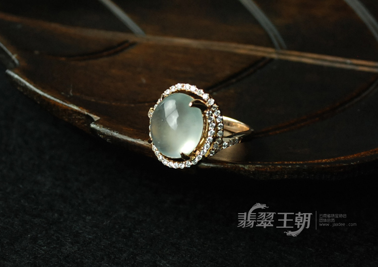https://jdimg.jaadee.net//images/201101/goods_img/4099_P_1295048049260.jpg