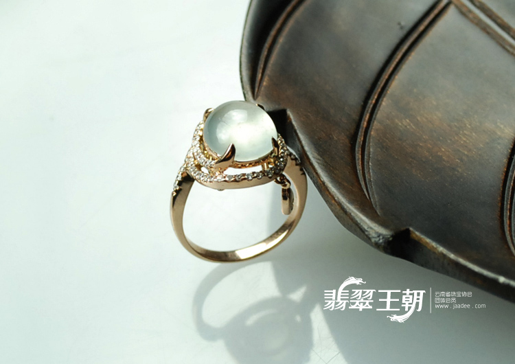 https://jdimg.jaadee.net//images/201101/goods_img/4099_P_1295048049716.jpg