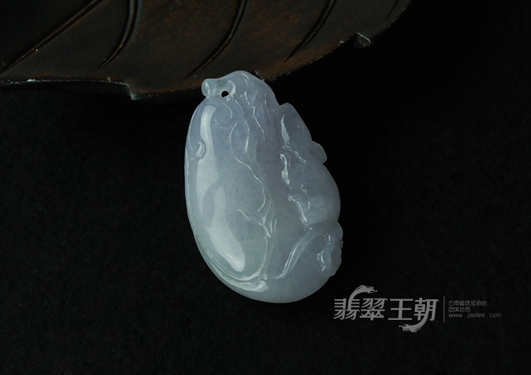 糯冰种紫罗兰缅甸翡翠福瓜鼠挂件