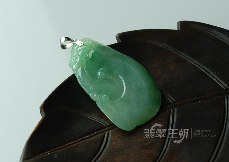 https://jdimg.jaadee.net//images/201101/goods_img/4114_P_1295208405976.jpg