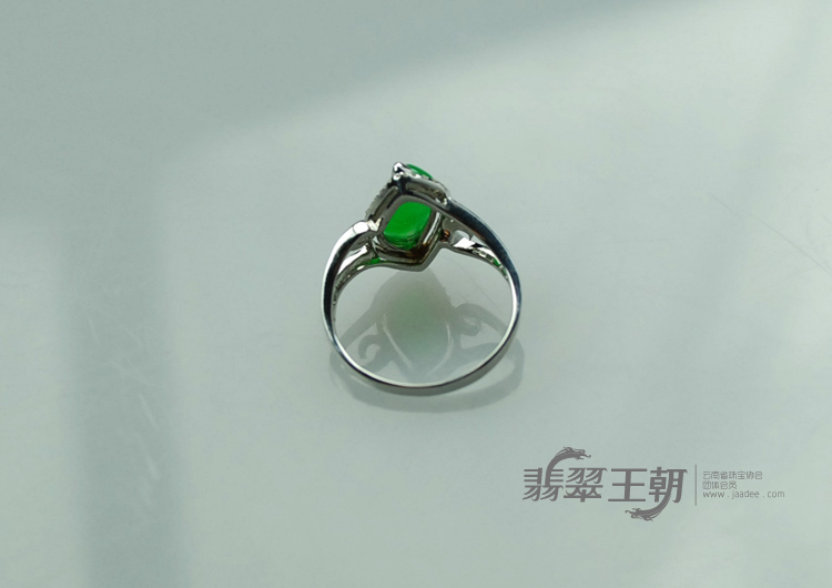 https://jdimg.jaadee.net//images/201101/goods_img/4147_P_1295289028060.jpg