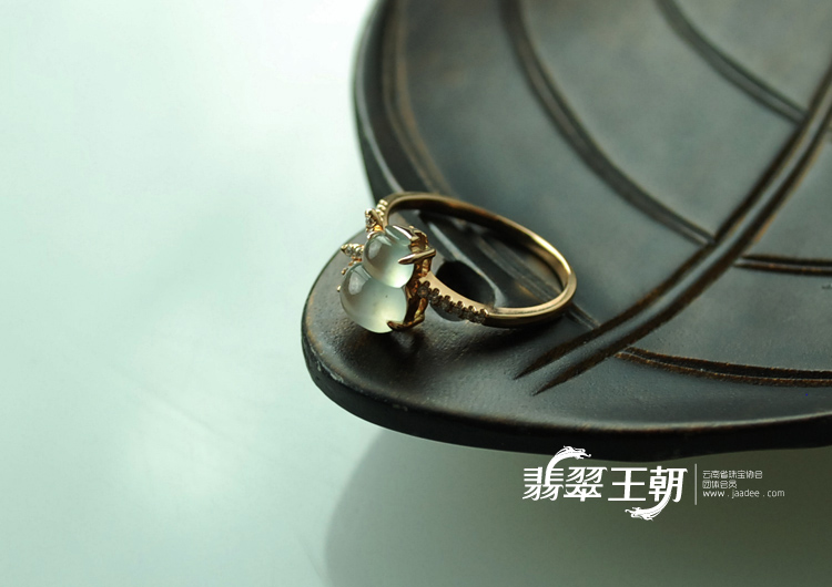 https://jdimg.jaadee.net//images/201101/goods_img/4148_P_1295289015441.jpg