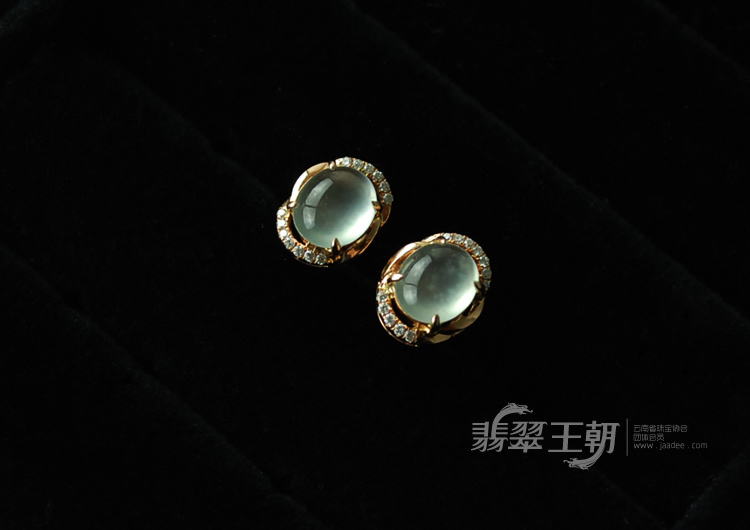 玻璃种缅甸翡翠包玫瑰金耳钉