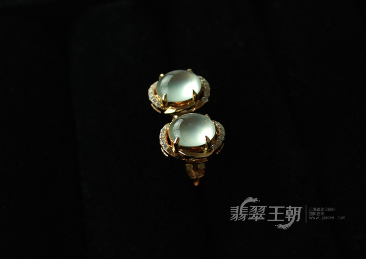 https://jdimg.jaadee.net//images/201101/goods_img/4159_P_1295290398885.jpg