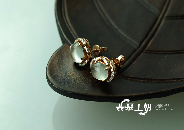 https://jdimg.jaadee.net//images/201101/goods_img/4159_P_1295290399333.jpg