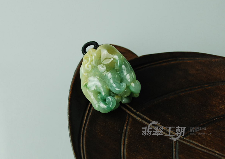 https://jdimg.jaadee.net//images/201101/goods_img/4179_P_1295549359568.jpg