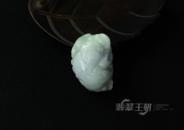 细糯种紫罗兰缅甸翡翠金蟾手玩