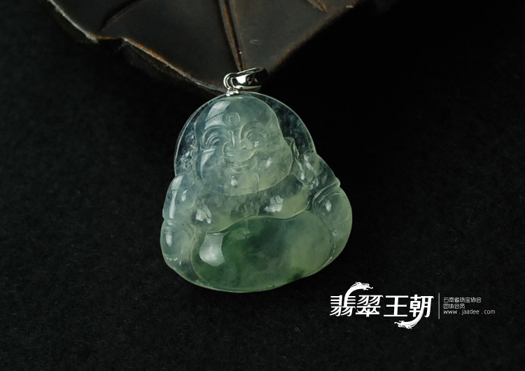 冰玻种飘花缅甸翡翠玉佛挂件