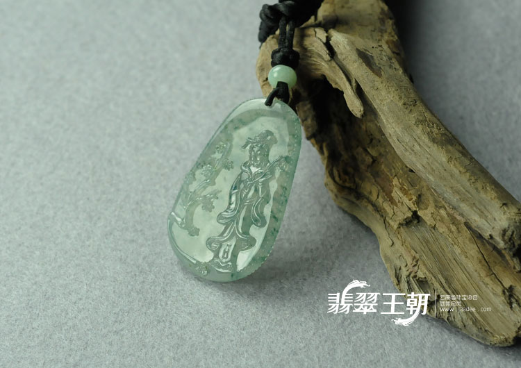 冰玻种飘花缅甸翡翠踏雪寻梅挂件