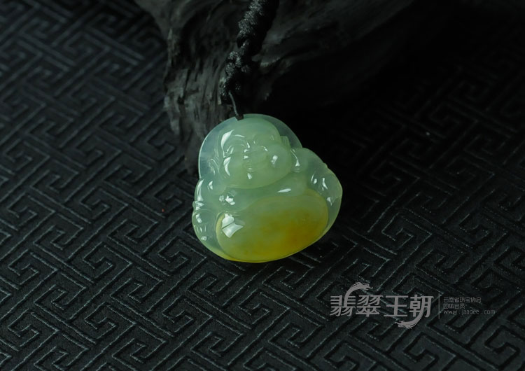 糯冰种黄翡缅甸翡翠玉佛挂件