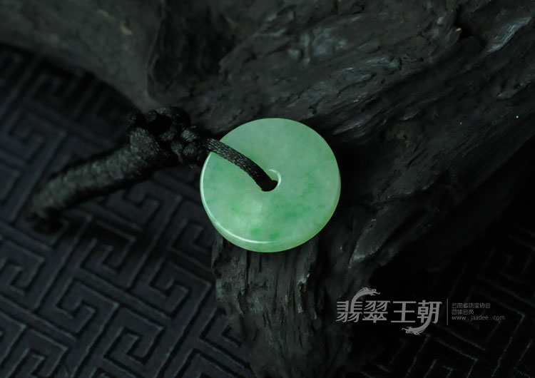 https://jdimg.jaadee.net//images/201102/goods_img/4244_P_1297796386614.jpg