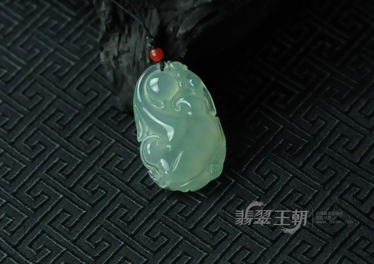冰种蓝晴水缅甸翡翠如意挂件