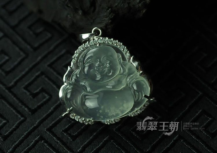 玻璃种包白金缅甸翡翠玉佛挂件