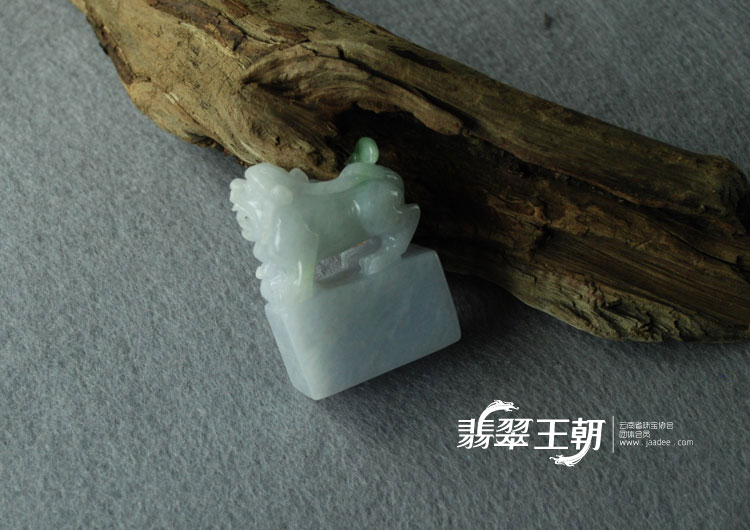 https://jdimg.jaadee.net//images/201102/goods_img/4348_P_1298336959875.jpg