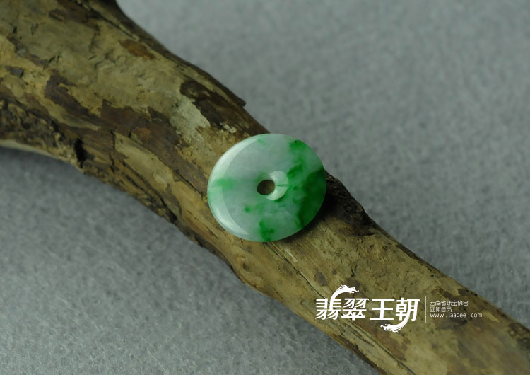 https://jdimg.jaadee.net//images/201102/goods_img/4438_P_1298596828571.jpg