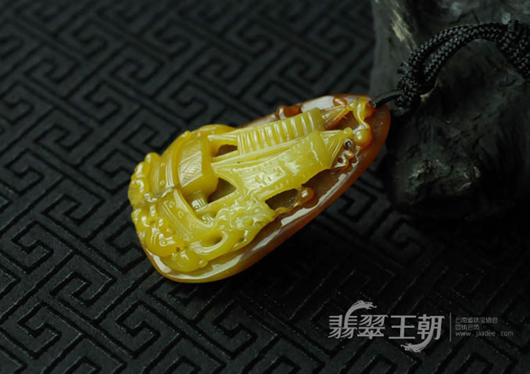 糯冰种红黄翡缅甸翡翠“一帆风顺”挂件
