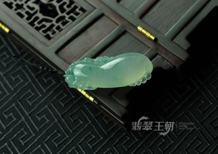 https://jdimg.jaadee.net//images/201103/goods_img/4622_P_1299781135981.jpg