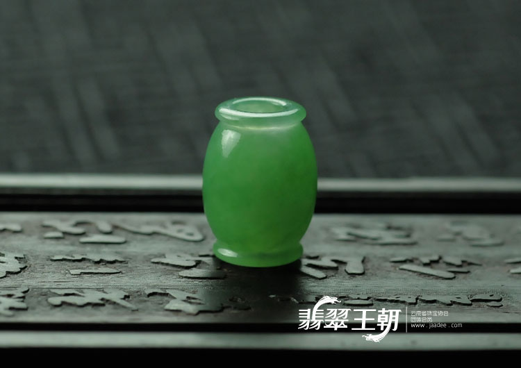 https://jdimg.jaadee.net//images/201103/goods_img/4644_P_1300042776943.jpg