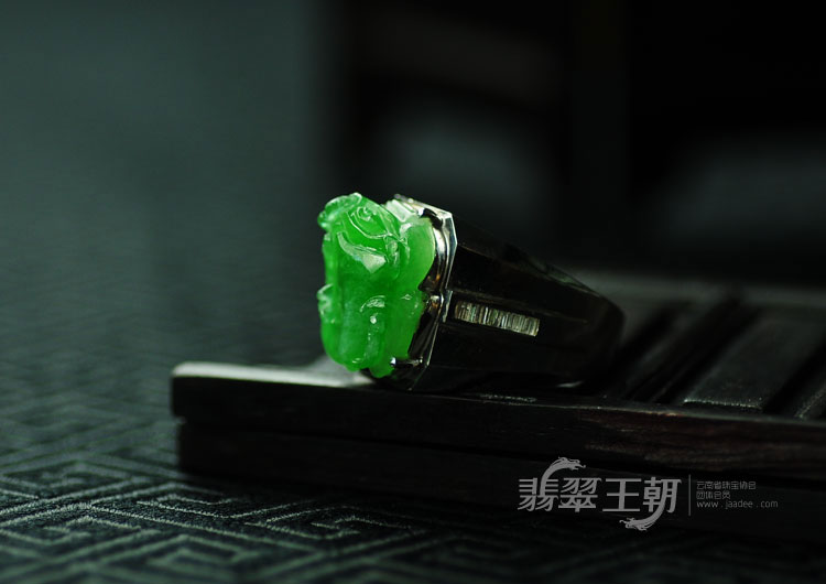 https://jdimg.jaadee.net//images/201103/goods_img/4734_P_1300232546479.jpg