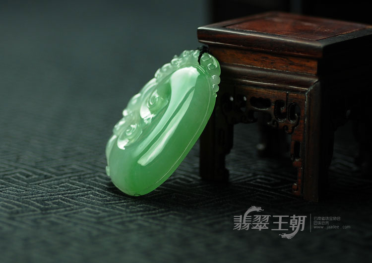 https://jdimg.jaadee.net//images/201103/goods_img/4735_P_1300232938541.jpg