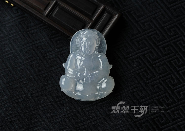 冰种紫罗兰缅甸翡翠观音挂件