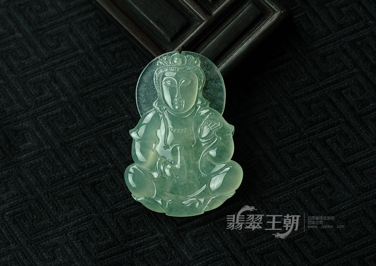 冰玻种晴水缅甸翡翠观音挂件