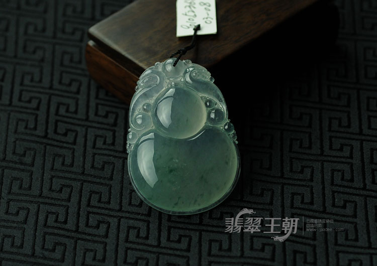 玻璃种飘花缅甸翡翠福禄寿挂件