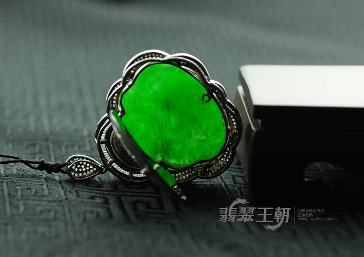 https://jdimg.jaadee.net//images/201103/goods_img/4863_P_1300665459683.jpg