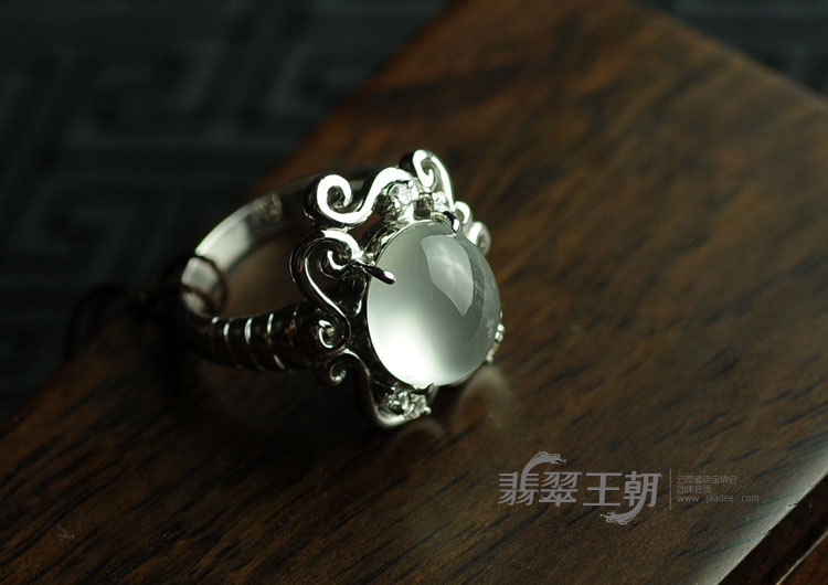 https://jdimg.jaadee.net//images/201103/goods_img/4873_P_1300668055819.jpg