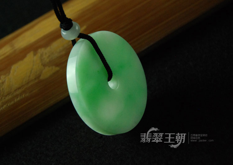 https://jdimg.jaadee.net//images/201103/goods_img/4912_P_1301081888587.jpg