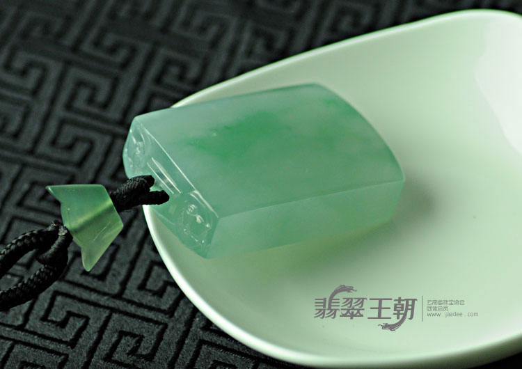 https://jdimg.jaadee.net//images/201103/goods_img/4924_P_1301348812647.jpg