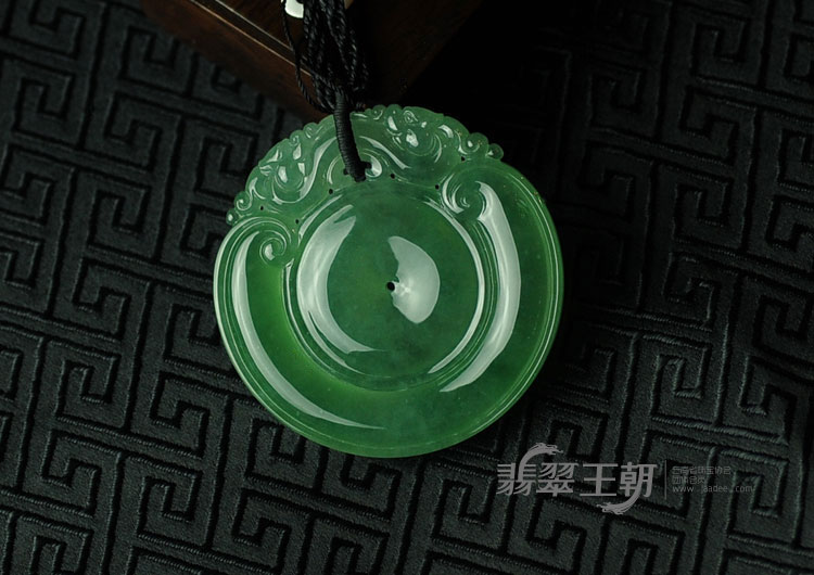 【左右逢源】冰玻种满绿缅甸翡翠貔貅如意挂件