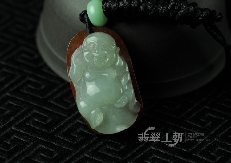 糯冰种红翡缅甸翡翠玉佛挂件