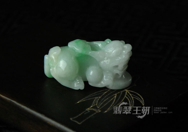 https://jdimg.jaadee.net//images/201104/goods_img/5000_P_1301595752198.jpg