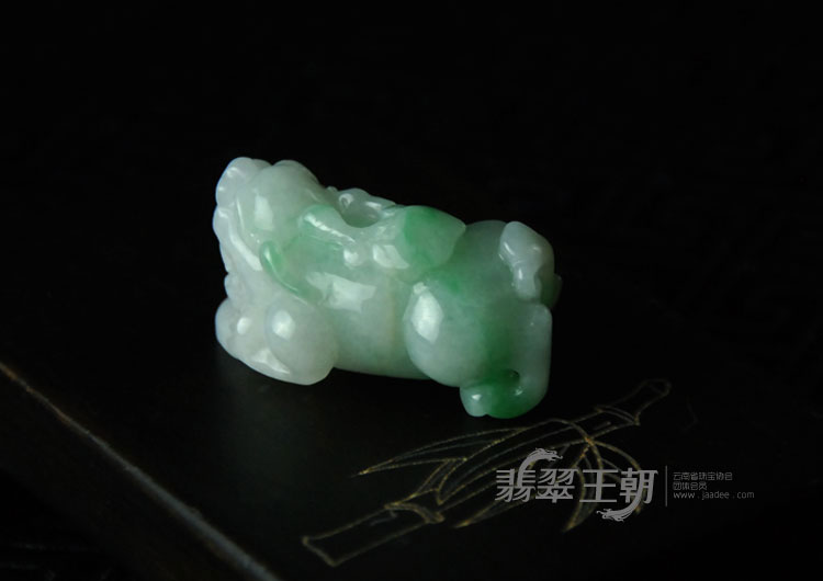 https://jdimg.jaadee.net//images/201104/goods_img/5000_P_1301595752273.jpg