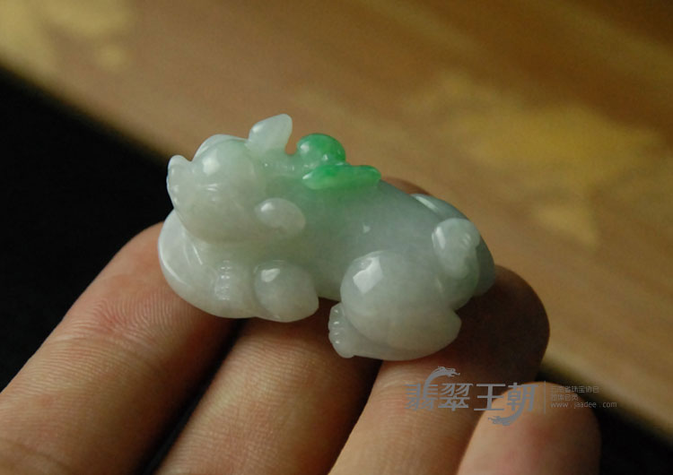 https://jdimg.jaadee.net//images/201104/goods_img/5004_P_1301596241065.jpg