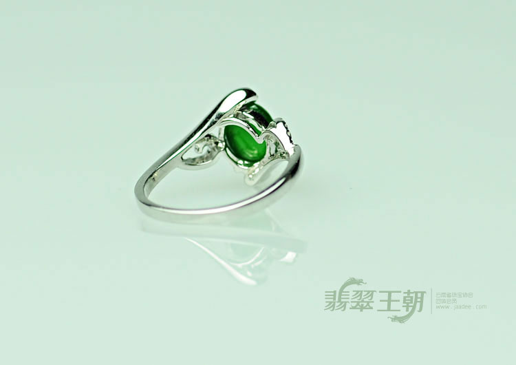 https://jdimg.jaadee.net//images/201104/goods_img/5049_P_1302127164845.jpg